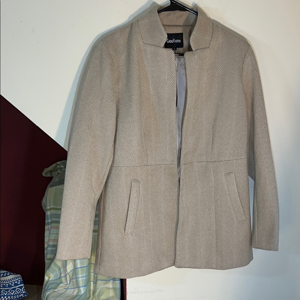 Beige Women's Herringbone Blazer - Light Tan L